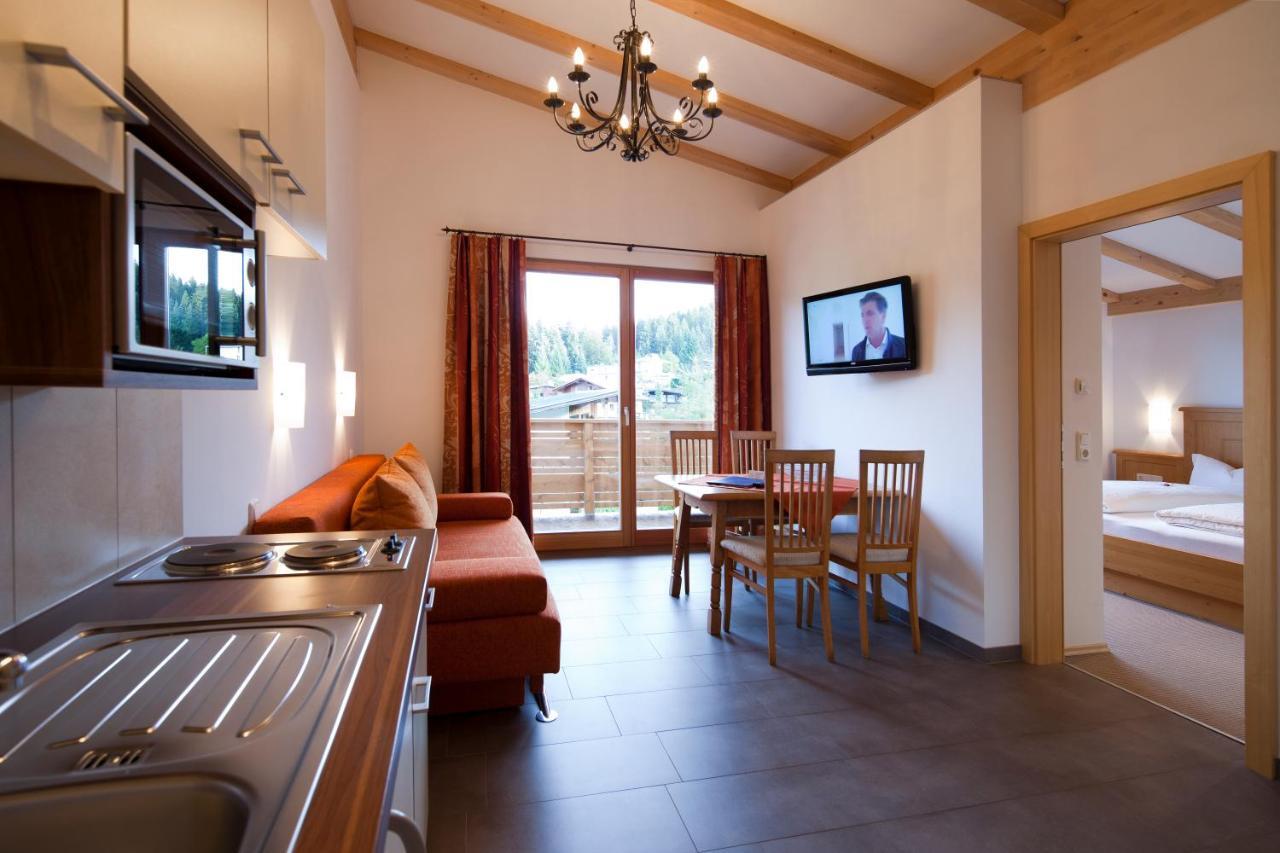Pension Noella Sankt Johann in Tirol Exterior photo